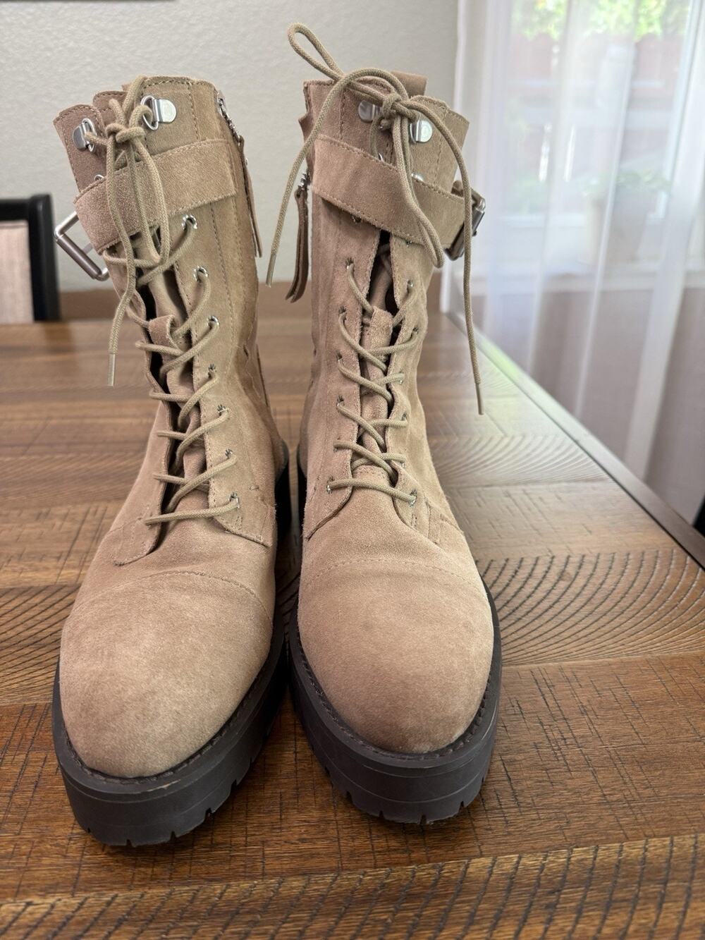 Sam Edelman Junip Combat Boots Women’s 9 Beige Suede Lace Up Zip Hiker Lug Sole